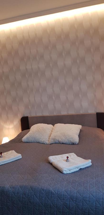 Appart hôtel Rozsa Apartmanhaz *