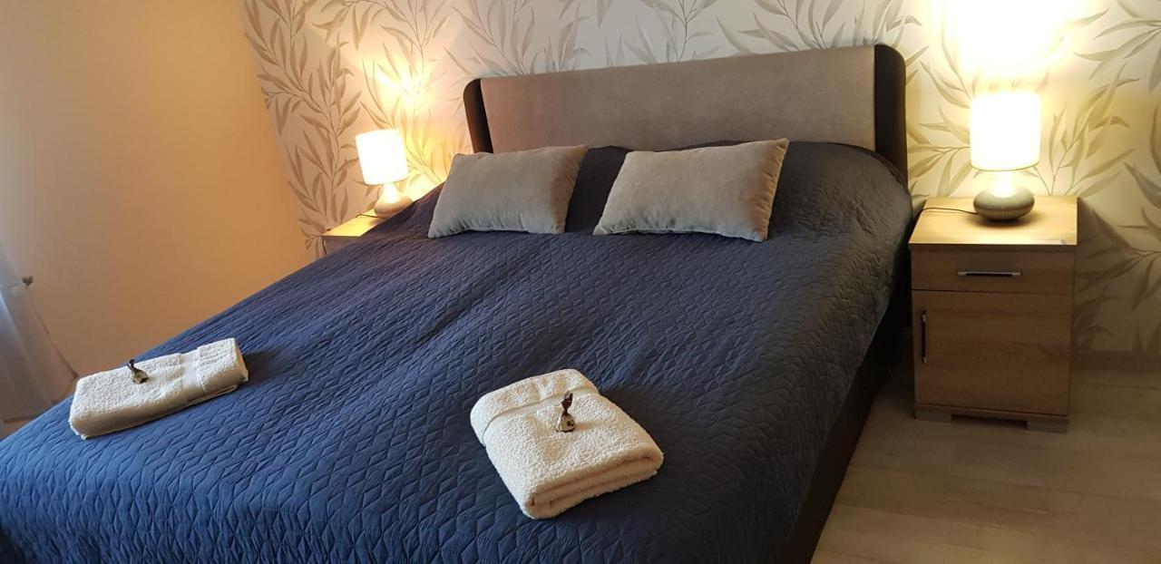 Rozsa Apartmanhaz